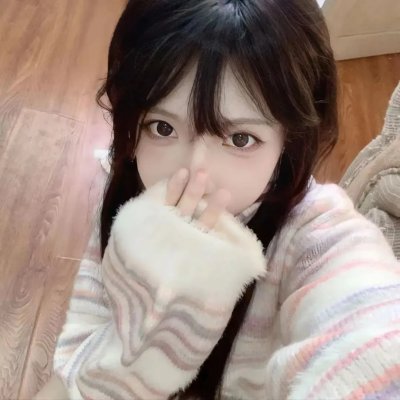 在凡妲的小房间里